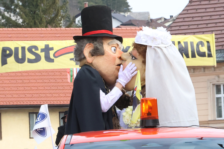 ZLATA POROKA PUSTNI KARNEVAL 92 FOTO LJUBO VUKELIČ